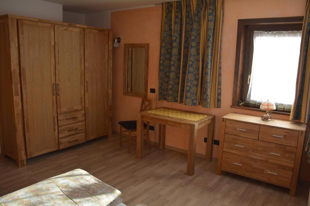 Ski Holidays Apartments Лівіньо Екстер'єр фото
