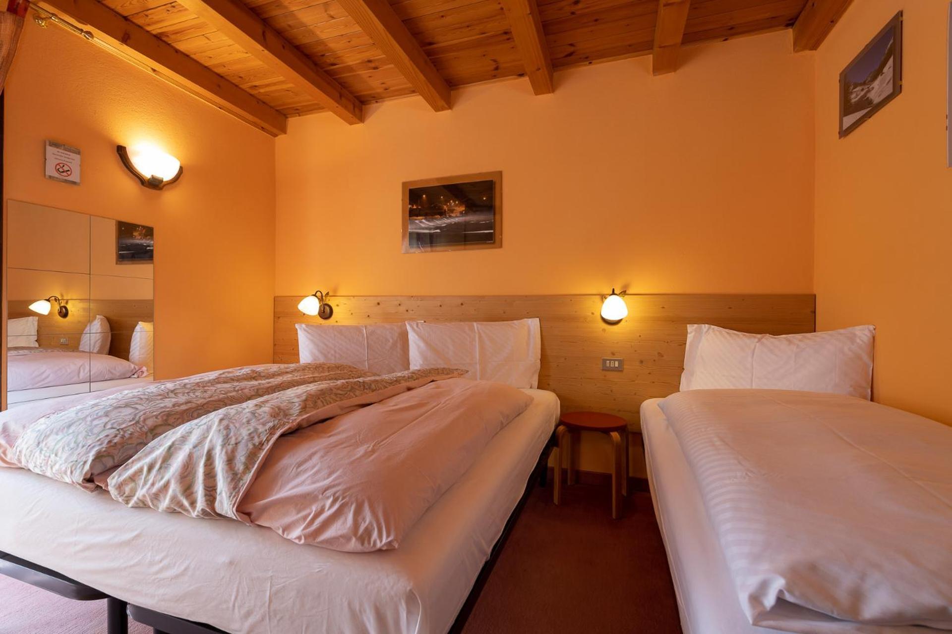 Ski Holidays Apartments Лівіньо Екстер'єр фото